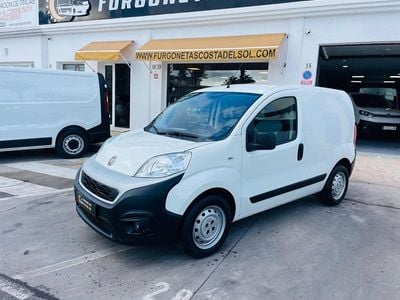 Blanco Usado 2021 Fiat Fiorino Monovolumen | 11.500 € (Precio justo)