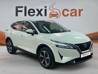 usado Nissan Qashqai DIG-T 116kW (158CV) mHEV 4x2 Tekna Híbrido en Flexicar Cáceres