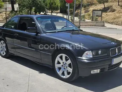 Usado BMW 325 Comfort Edition 190 CV (139 kW) 1992 Negro Coupe