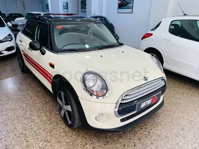 Usado Mini Cooper 136 CV (100 kW) 2015 Blanco Utilitario