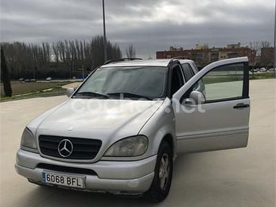 Mercedes ML270