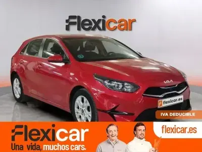 Usado Kia Ceed 100 CV (73 kW) 2023 Rojo Utilitario
