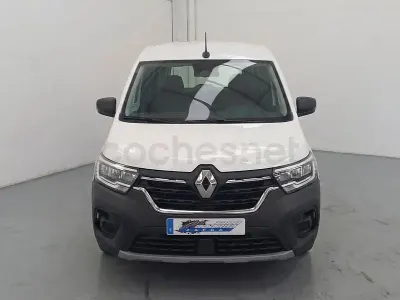 Usado Renault Kangoo 95 CV (69 kW) 2023 Blanco Monovolumen
