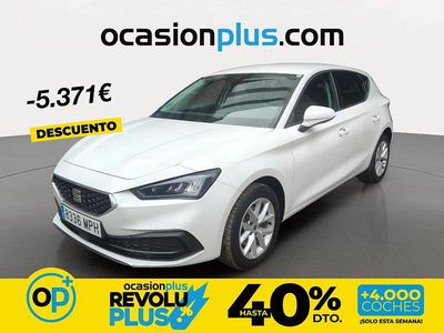 Usado Seat Leon Style 110 CV (80 kW) 2024 Blanco Berlina