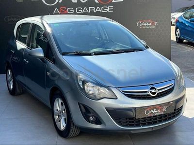 Usado Opel Corsa Expression 75 CV (55 kW) 2015 Gris / plata Utilitario