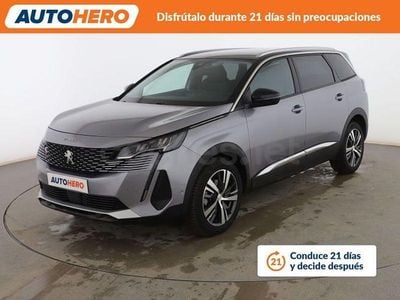 Usado Peugeot 5008 Allure 131 CV (96 kW) 2022 Gris SUV