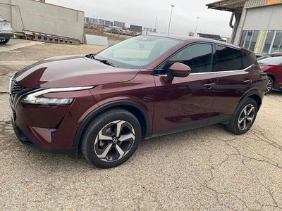 Usado Nissan Qashqai N-Connecta 140 CV (102 kW) 2022 Rojo SUV