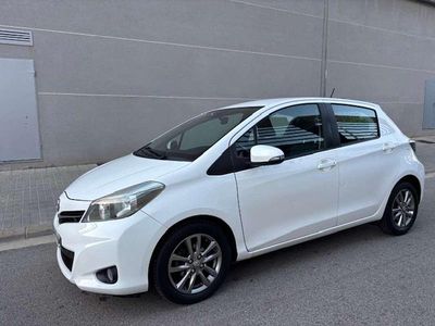 Usado Toyota Yaris City 90 CV (66 kW) 2014 Utilitario