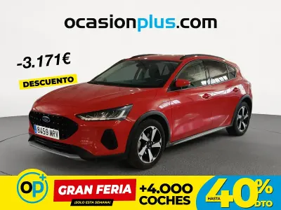 Usado Ford Focus Active 155 CV (114 kW) 2024 Rojo