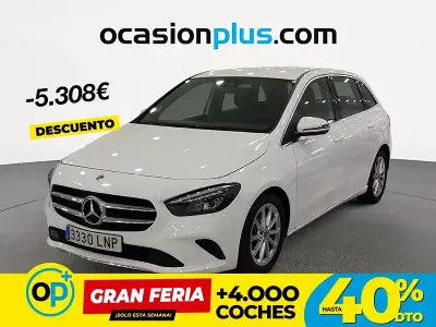 Usado Mercedes B180 116 CV (85 kW) 2021 Blanco Utilitario