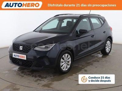 Usado Seat Arona Style 110 CV (80 kW) 2022 Azul SUV