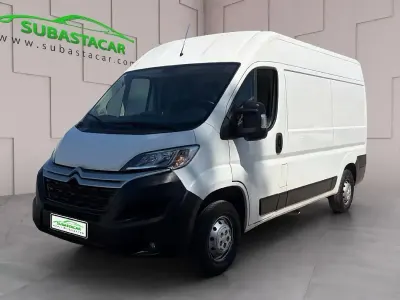 Usado Citroën Jumper 131 CV (96 kW) 2019 Blanco Monovolumen