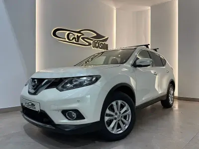 Usado Nissan X-Trail N-Connecta 163 CV (119 kW) 2017 Blanco SUV