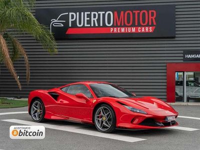 Begagnad Ferrari F8 721 HK (530 kW) 2020 Röd Sportkupé