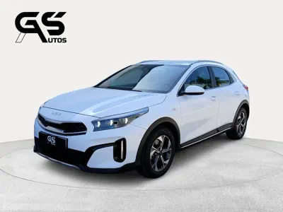Usado Kia XCeed 100 CV (73 kW) 2024 Blanco SUV