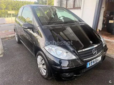 Usado Mercedes A180 Classic 109 CV (80 kW) 2005 Negro Berlina