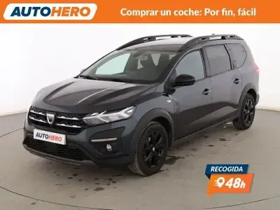 Usado Dacia Jogger Extreme 110 CV (80 kW) 2022 Gris Monovolumen