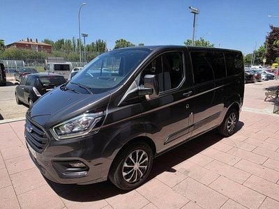 Usado Ford Transit Custom Trend 130 CV (95 kW) 2022 Marrón Familiar