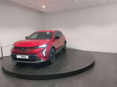 Usado Renault Megane E-Tech Techno 160 kW (218 CV) 2025 Rojo SUV