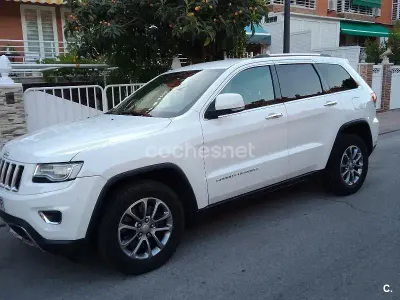 Usado Jeep Grand Cherokee Limited 190 CV (139 kW) 2014 Blanco SUV