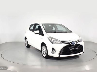Blanco Usado 2015 Toyota Yaris Advance Berlina | 12.300 € (Precio justo)