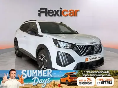 Usado Peugeot 2008 Allure 102 CV (75 kW) 2024 Blanco SUV