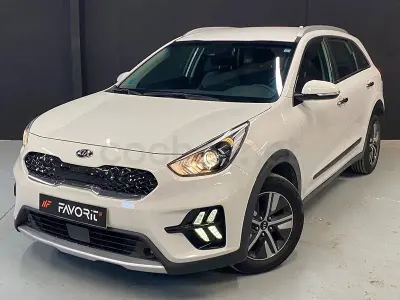 Usado Kia Niro 141 CV (103 kW) 2020 Blanco SUV