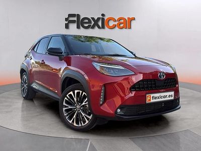 Używany Toyota Yaris Hybrid Style 116 KM (85 kW) 2022 Czerwony
