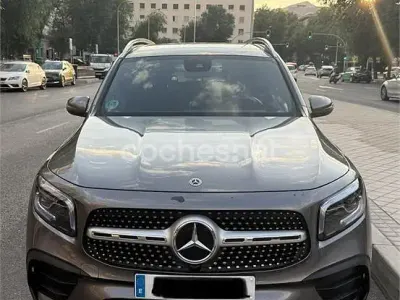 Usado Mercedes GLB220 190 CV (139 kW) 2021 Gris / plata SUV