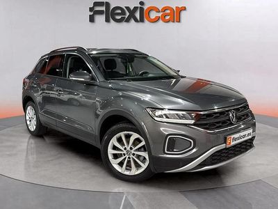 Gris Usado 2023 VW T-Roc Life SUV | 19.990 € (Buen precio)