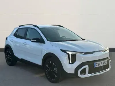 Nuevo Kia Stonic GT-Line 101 CV (74 kW) 2025 Blanco SUV