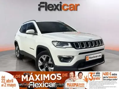 Begagnad Jeep Compass Limited 140 HK (102 kW) 2019 Vit SUV