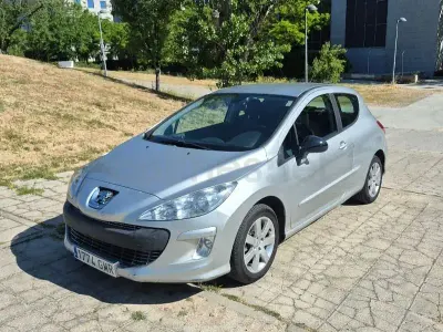 Begagnad Peugeot 308 110 HK (80 kW) 2009 Grå Sedan