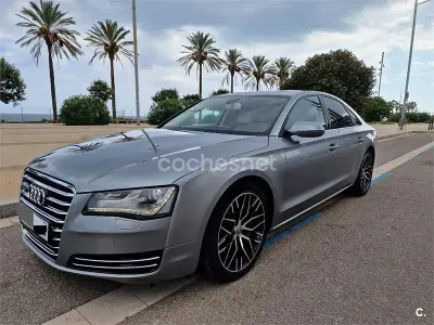 Usado Audi A8 250 CV (183 kW) 2010 Gris / plata Berlina