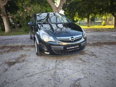 Usado Opel Corsa Selective 101 CV (74 kW) 2014 Gris Utilitario