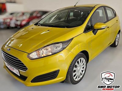 Usado Ford Fiesta Trend 75 HP (55 kW) 2015 Amarelo Sedan