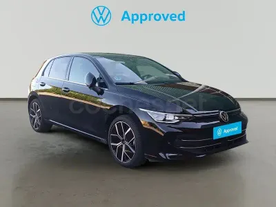 Usado VW Golf VIII 116 CV (85 kW) 2024 Negro Berlina