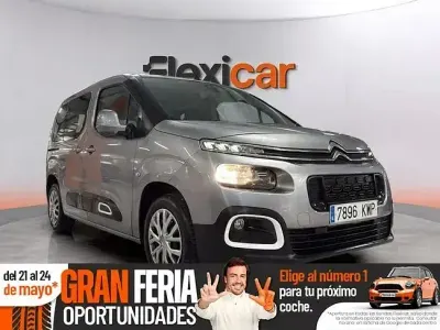 Usado Citroën Berlingo Feel 130 CV (95 kW) 2019 Gris Monovolumen