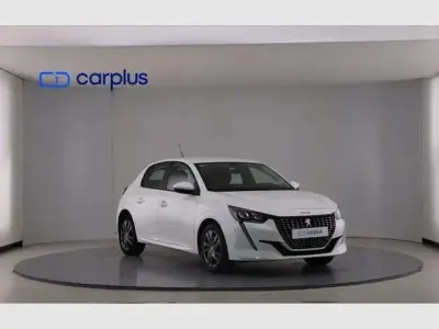 Usado Peugeot 208 Active 100 CV (73 kW) 2021 Blanco Utilitario