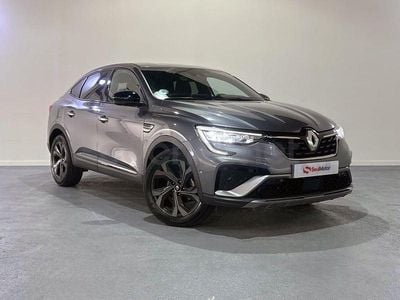 Usado Renault Arkana RS Line 140 CV (102 kW) 2021 Gris / plata SUV