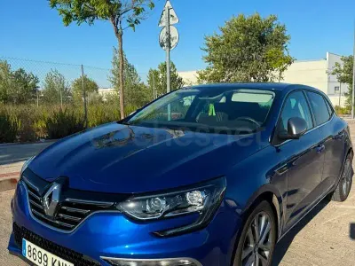 Usado Renault Mégane GT Line GT-Line 130 CV (95 kW) 2018 Azul Berlina