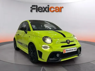 Usado Abarth 695 180 CV (132 kW) 2019 Verde Utilitario