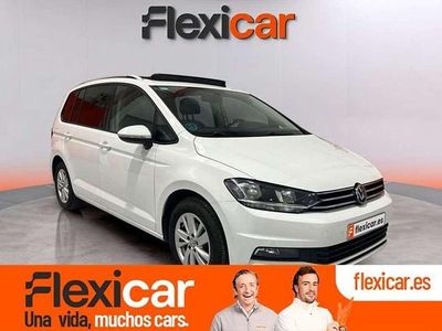 Blanco Usado 2019 VW Touran Advance Monovolumen | 22.990 € (Precio justo)