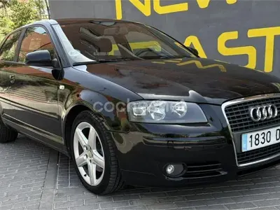 Usado Audi A3 Ambition 140 CV (102 kW) 2006 Negro Utilitario