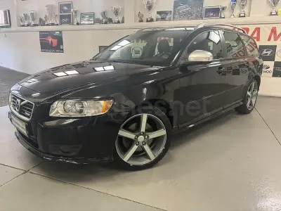 Usado Volvo V50 R-Design 150 CV (110 kW) 2012 Negro Familiar