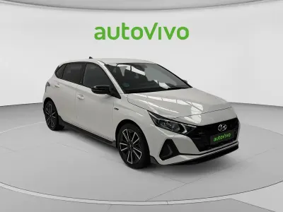 Usado Hyundai i20 N Line 84 CV (61 kW) 2022 Blanco Utilitario