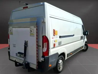 Usado Peugeot Boxer 131 CV (96 kW) 2018 Blanco Van