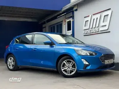 Usado Ford Focus Trend+ 120 CV (88 kW) 2022 Azul Berlina