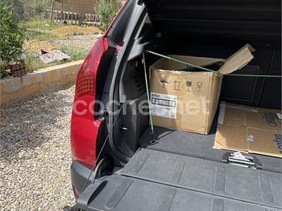 Granate Usado 2009 Peugeot 3008 Premium Berlina | 5850 € (Precio justo)