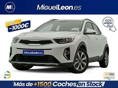 Usado Kia Stonic 84 CV (61 kW) 2023 Blanco SUV